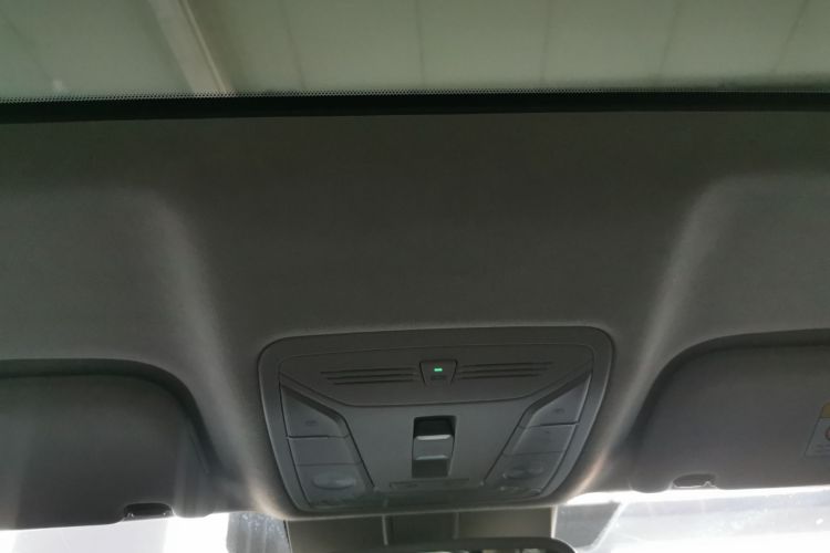 红旗HS7 2021款 2.0T DCT两驱智联旗畅版中控内饰22