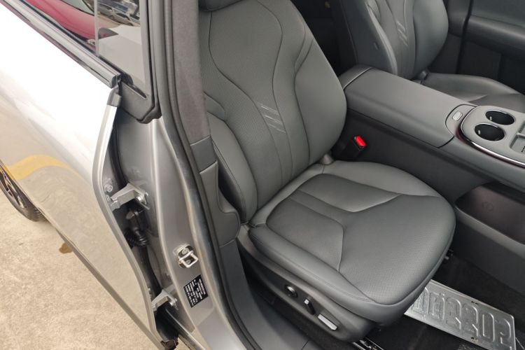 小鹏G7 2025款 702 超长续航 Max局部细节41