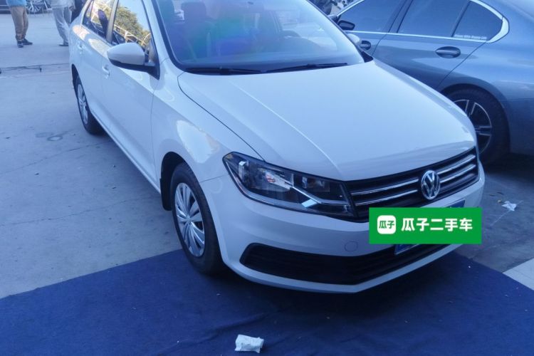 大众 桑塔纳 2016款 1.6L 自动风尚版车身外观3