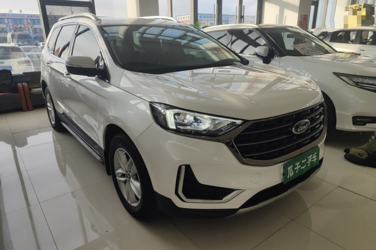 福特 锐界 2021款 PLUS EcoBoost 245 两驱精锐型 5座车身外观3