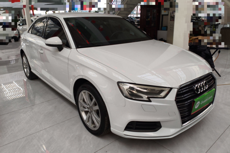 奥迪A3 2017款 Limousine 35 TFSI 进取型车身外观3