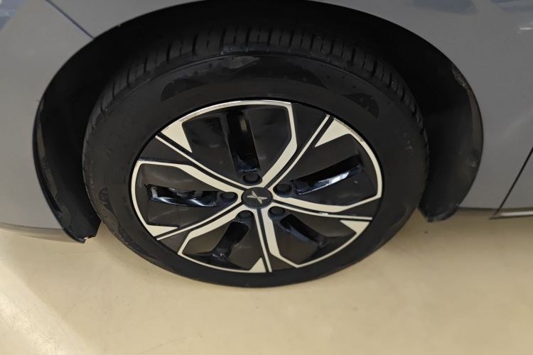 小鹏P5 2023款 智行版车身外观6007