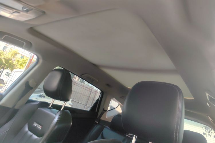 东风风光 风光580 2017款 1.5T CVT智尚型局部细节22