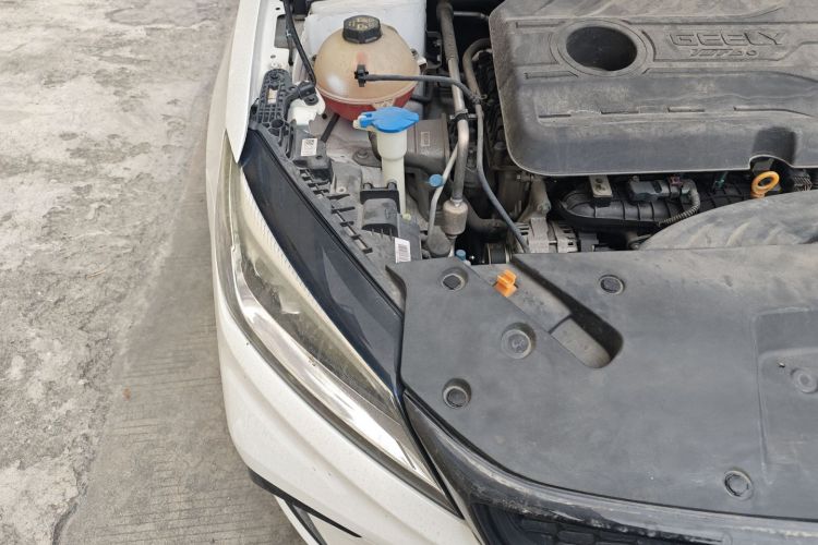 吉利汽车 缤瑞 2021款 1.4T CVT F-运动版车身外观6006