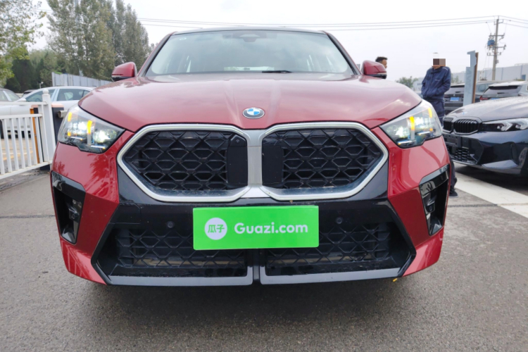 宝马X2(进口) 2024款 sDrive25i M运动套装车身外观2