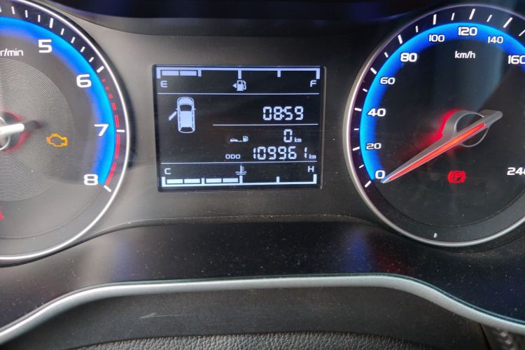 吉利汽车 远景 2020款 1.5L 手动亚运版中控内饰15