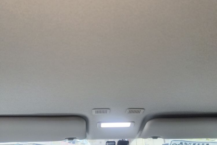 吉利银河 2024款 熊猫mini 200km 耐力熊中控内饰22