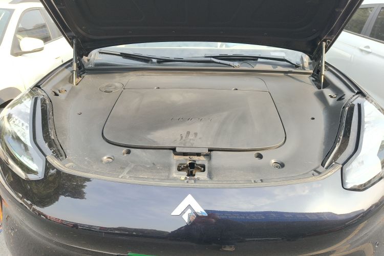 昊铂HT 2024款 825特高压激光雷达版机舱底盘24