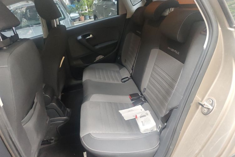 大众 2014款 1.6L Cross Polo 自动中控内饰21