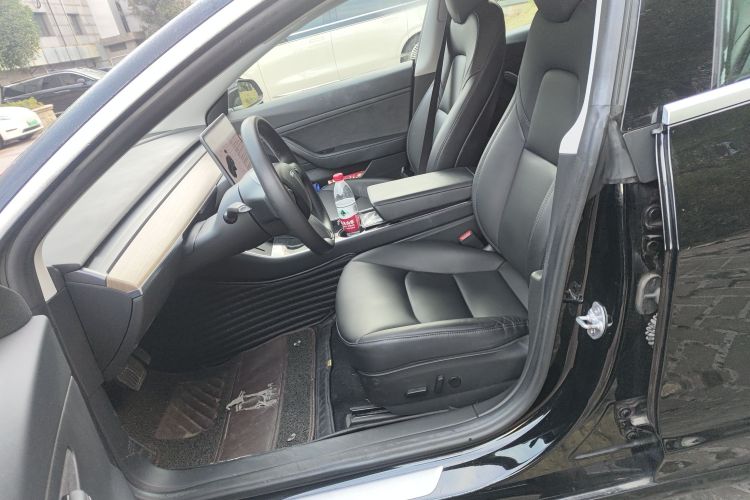特斯拉 Model 3 2020款 改款 标准续航后驱升级版中控内饰19