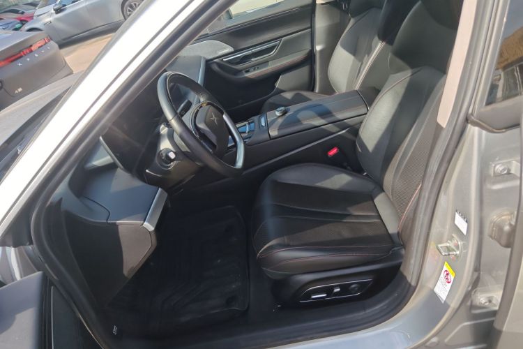 小鹏P7 2020款 670N局部细节19