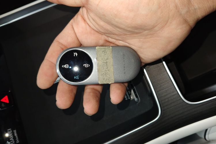 鸿蒙智行 享界S9 2024款 纯电 Ultra 四驱旗舰版中控内饰11