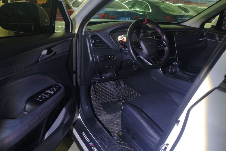 广汽传祺 传祺GS4 PLUS 2022款 390T 自动星系版中控内饰7003