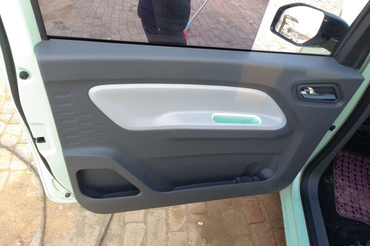 五菱汽车 宏光MINIEV 2022款 马卡龙臻享款 磷酸铁锂中控内饰7007