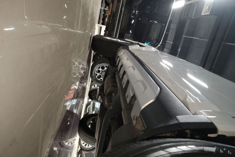 哈弗H5经典 2018款 经典版 2.0T 柴油 手动四驱尊贵型局部细节9001