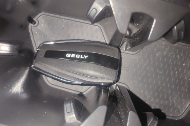 吉利汽车 星瑞 2023款 2.0TD 只此青绿版中控内饰11