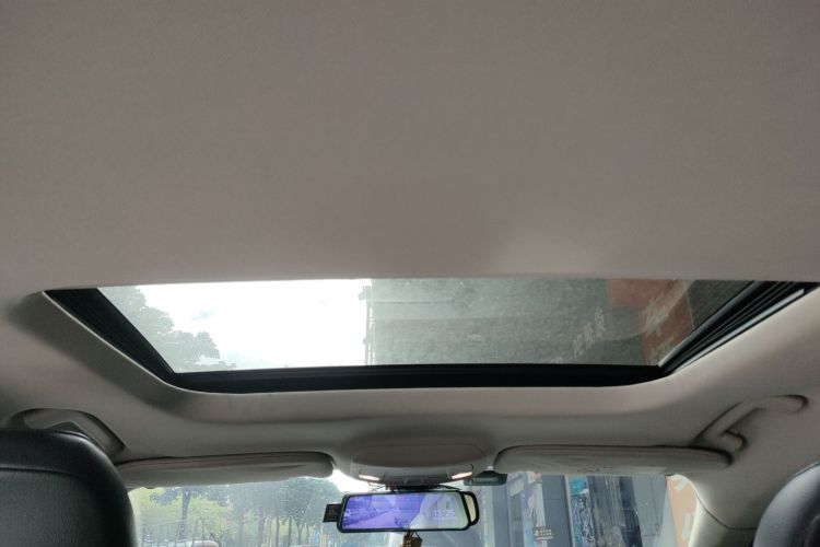 福特 蒙迪欧 2017款 改款 EcoBoost 180 时尚型局部细节22