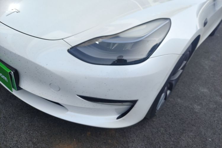 特斯拉 Model 3 2022款 Performance高性能全轮驱动版局部细节36