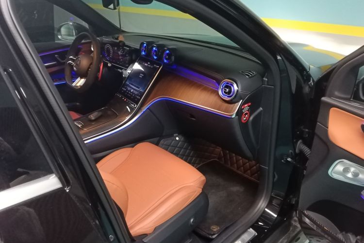 奔驰GLC 2024款 GLC 300 L 4MATIC 动感型 5座局部细节9005