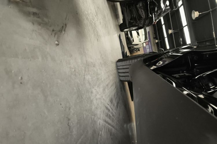 特斯拉 Model Y 2021款 标准续航后驱版局部细节9001