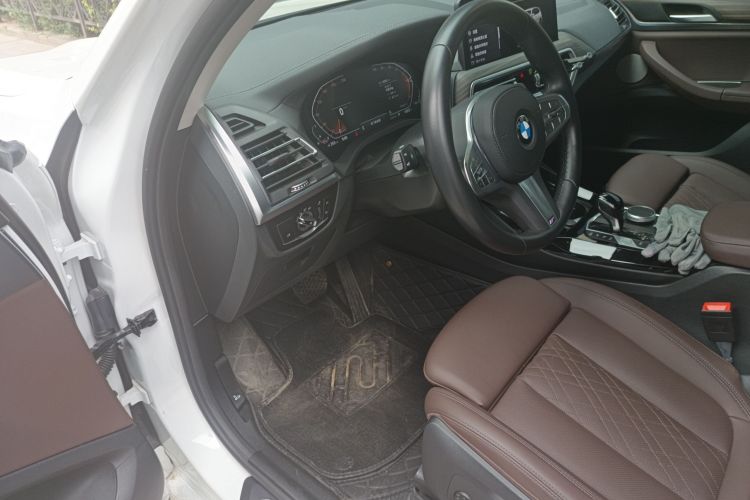 宝马X3 2023款 xDrive30i 领先型 M曜夜套装中控内饰7003