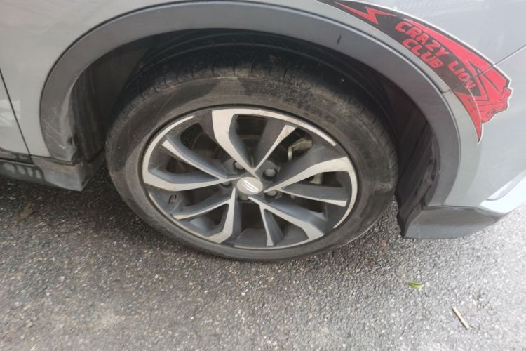 吉利汽车 帝豪S 2022款 1.4T CVT跨界玩家版车身外观10