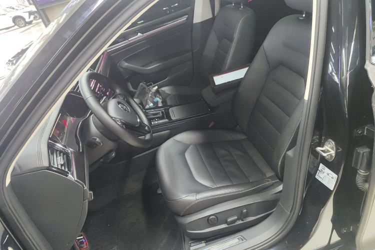 大众 辉昂 2018款 改款 380TSI 两驱商务版局部细节19