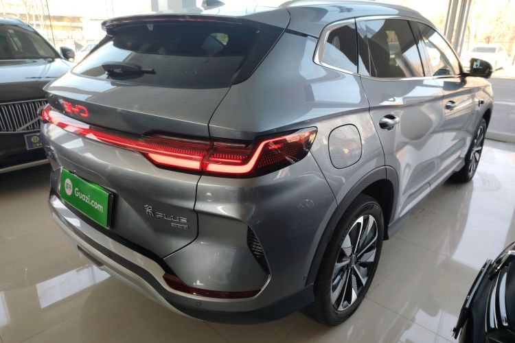 比亚迪 宋PLUS新能源 2025款 DM-i 智驾版 112KM 尊贵型车身外观7