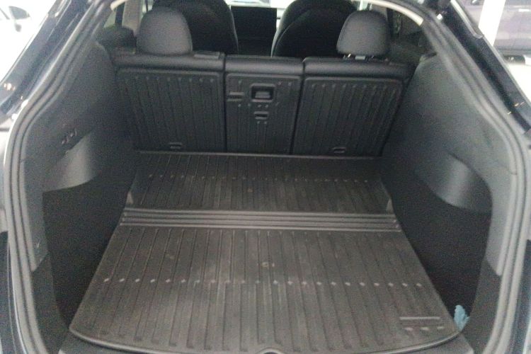 特斯拉 Model Y 2024款 后轮驱动版局部细节23