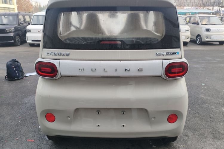 五菱汽车 宏光MINIEV 2024款 第三代 215km 青春版车身外观6004