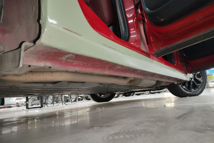 本田 飞度 2018款 1.5L CVT舒适天窗版局部细节9001