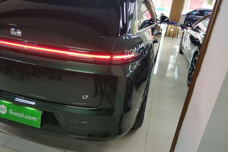 理想汽车 理想L7 2023款 Pro车身外观9