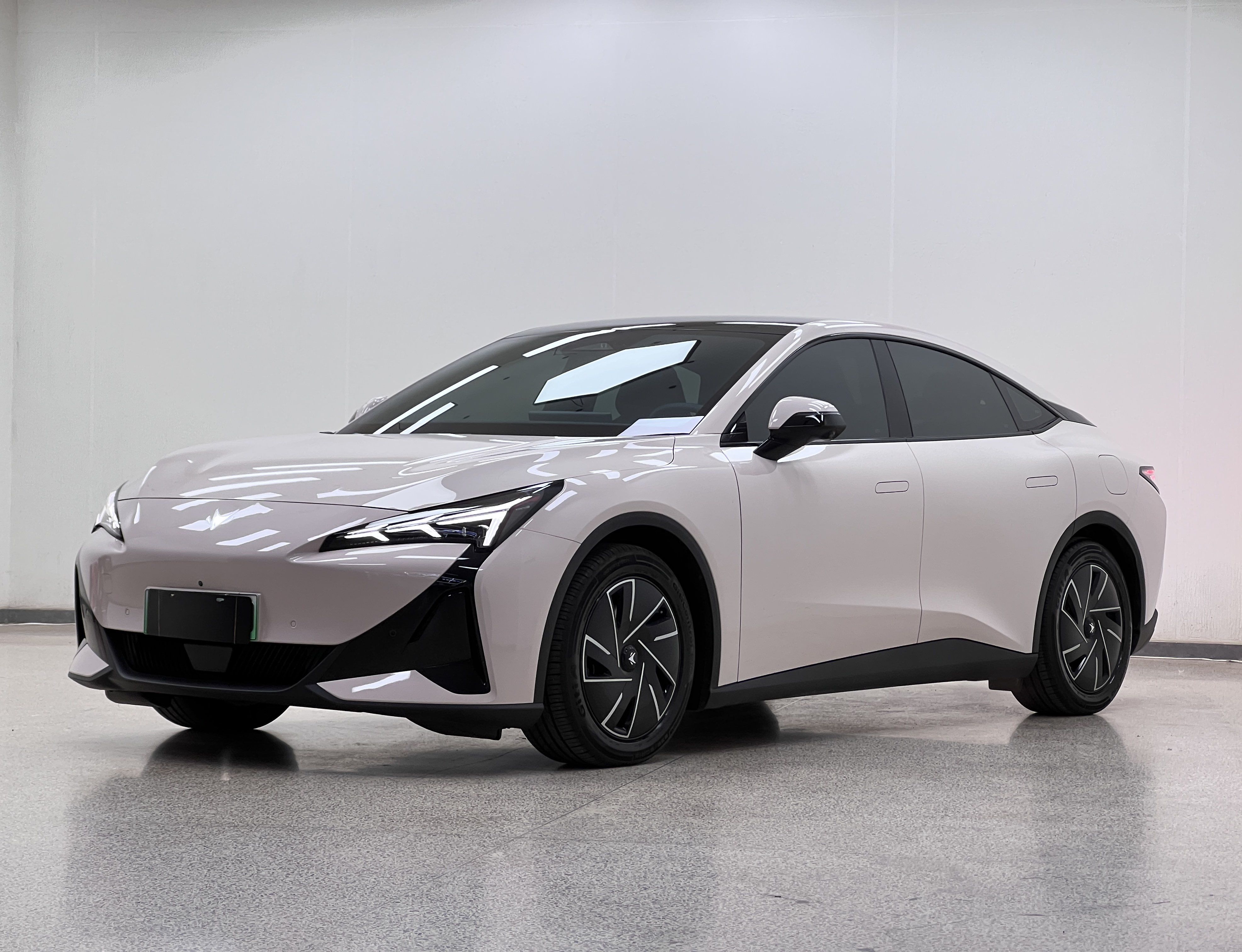 日产 途达 2020款 2.5L 自动四驱豪华版