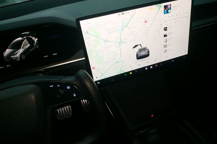 特斯拉 Model X 2023款 双电机全轮驱动版局部细节18