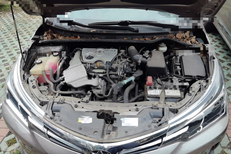 丰田 卡罗拉 2017款 改款 1.2T S-CVT GL-i局部细节24