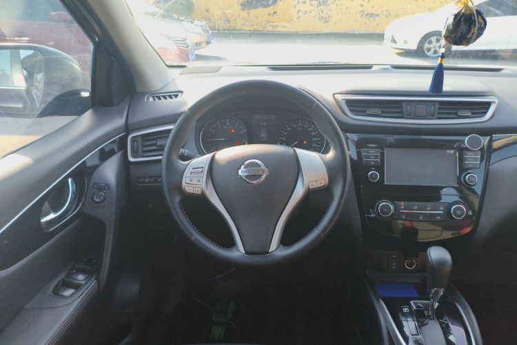 日产 逍客 2017款 2.0L CVT豪华版 国V局部细节13