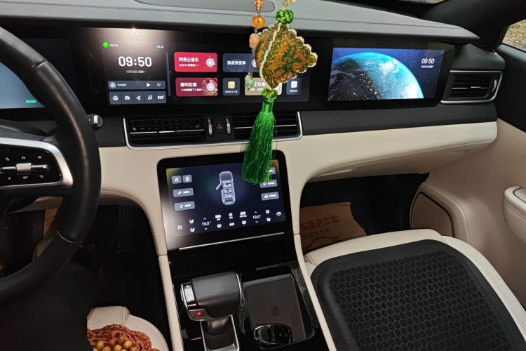 理想汽车 理想ONE 2021款 增程6座版中控内饰16