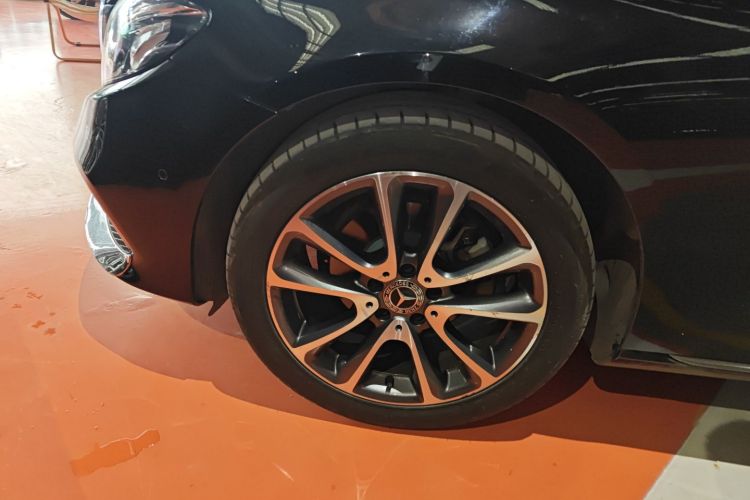 奔驰E级 2016款 E 200 L车身外观6002