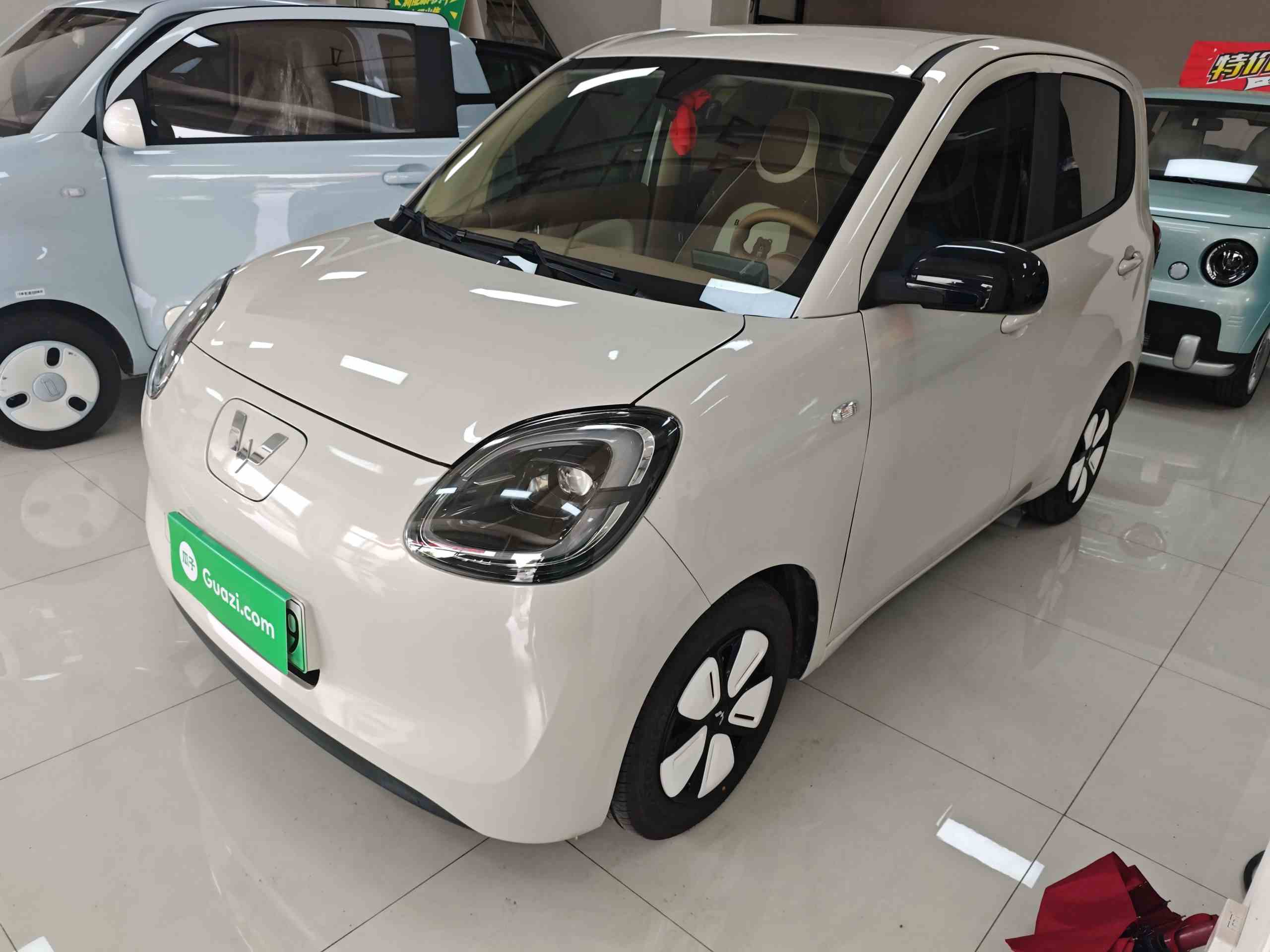五菱汽车 宏光MINIEV 2025款 第四代 四门版 进阶款(2)