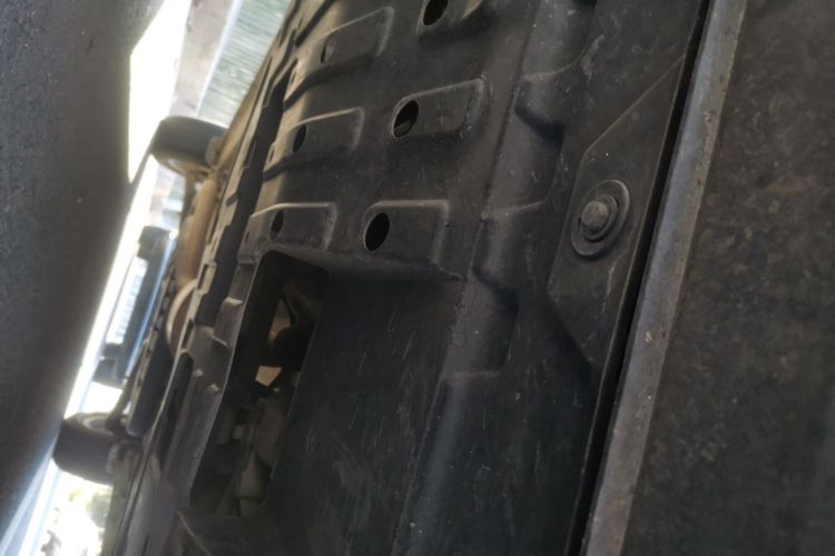 长安欧尚X7 PLUS 2022款 1.5T 手动尊享型局部细节9008