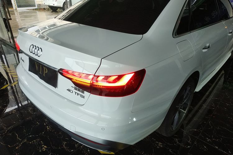 奥迪A4L 2022款 40 TFSI 时尚动感型车身外观6006