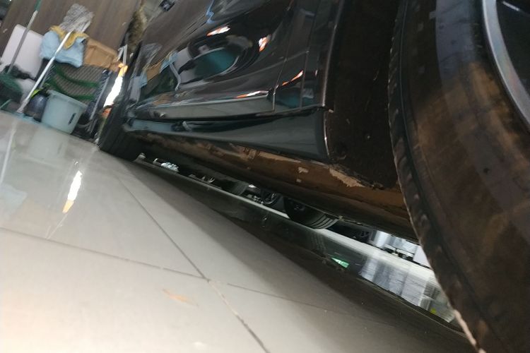 鸿蒙智行 智界R7 2025款 增程 331km Ultra局部细节9001