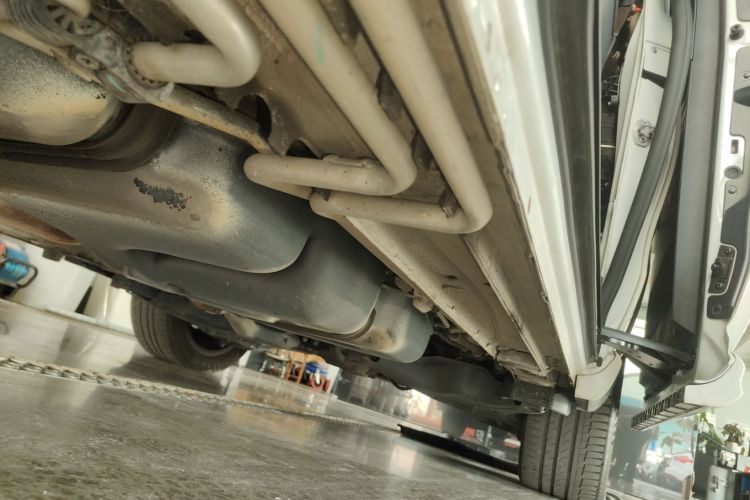 奔驰V级 2020款 V 260 L 长轴距豪华版局部细节9002