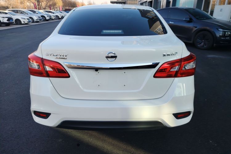 日产 轩逸 2024款 改款 经典 1.6XE CVT舒适版车身外观6004