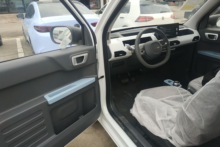 吉利银河 2024款 熊猫mini 200km 耐力熊中控内饰20