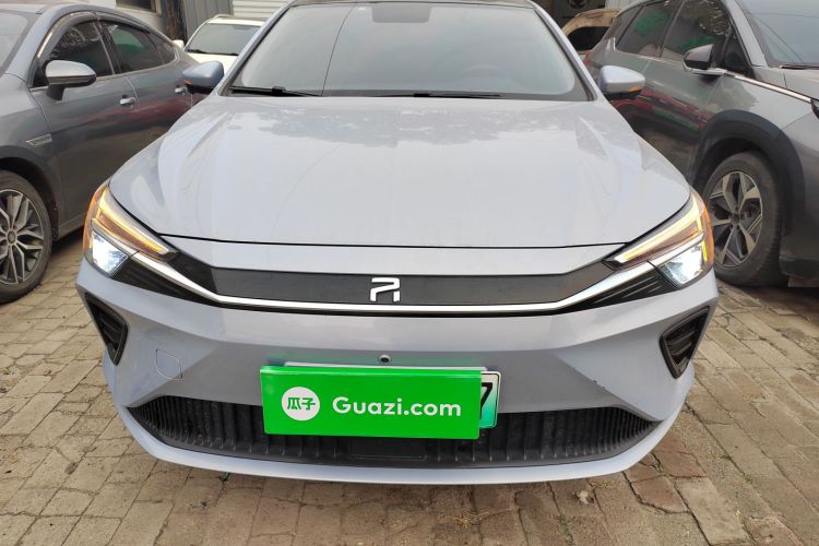 飞凡汽车 飞凡ER6 2021款 新动版 620km 智享版车身外观2