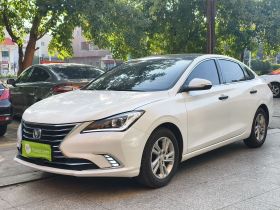 长安 逸动 2019款 高能版 1.6L GDI 手动先锋型 国VI