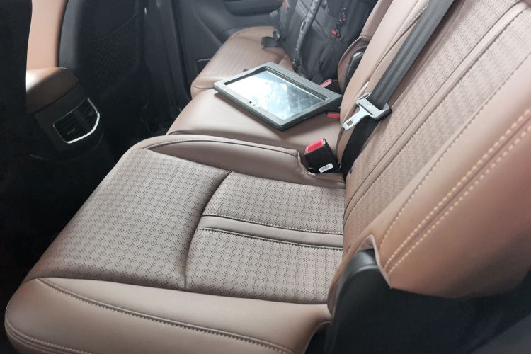 比亚迪S7 2017款 1.5T 手动尊贵型中控内饰21