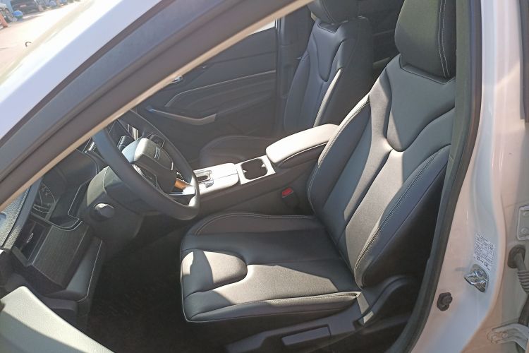 启辰D60 2021款 PLUS 1.6L XL CVT悦领版中控内饰19