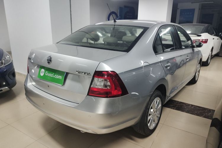 斯柯达 昕锐 2015款 1.6L 自动智选型车身外观7